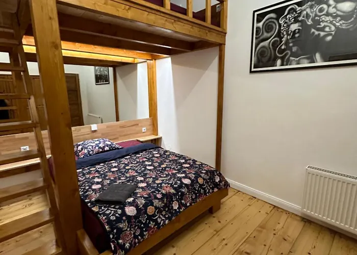 Cozy New Loft Praga