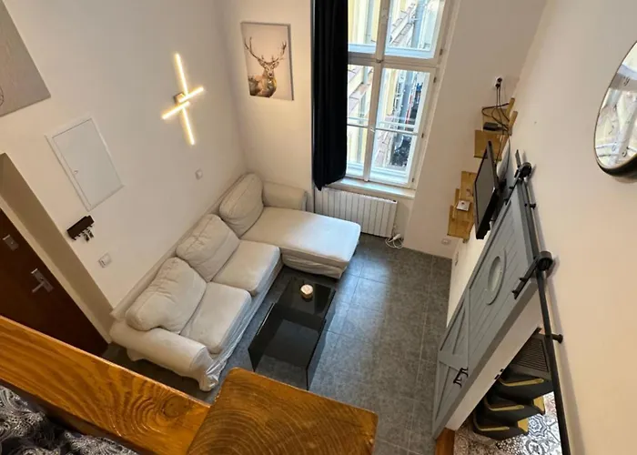 Apartamento Cozy New Loft Praga