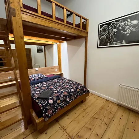 Cozy New Loft Praga