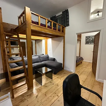 Cozy New Loft Appartamento Praga