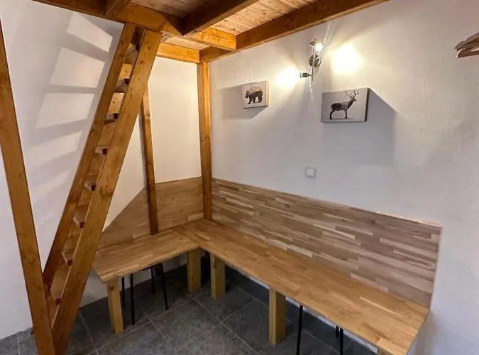 Cozy New Loft